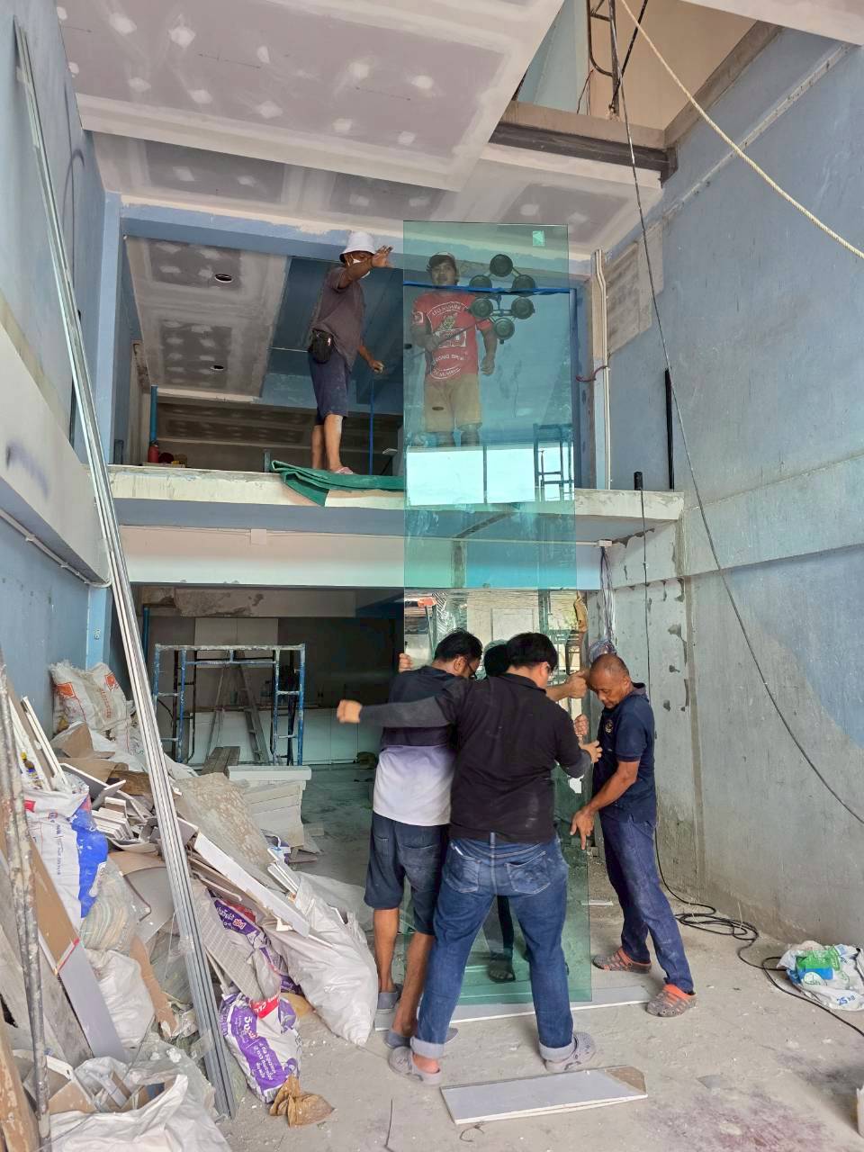 aluminum door p4.